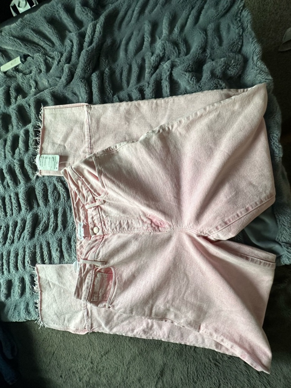 Good American Light Pink Cropped Denim Shorts